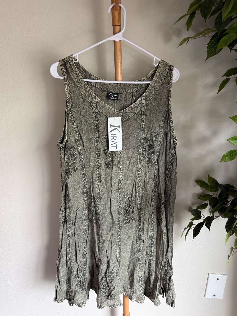 Kirat Boho Green Embroidered Sleeveless Mini Dress Women’s Size XL NWT